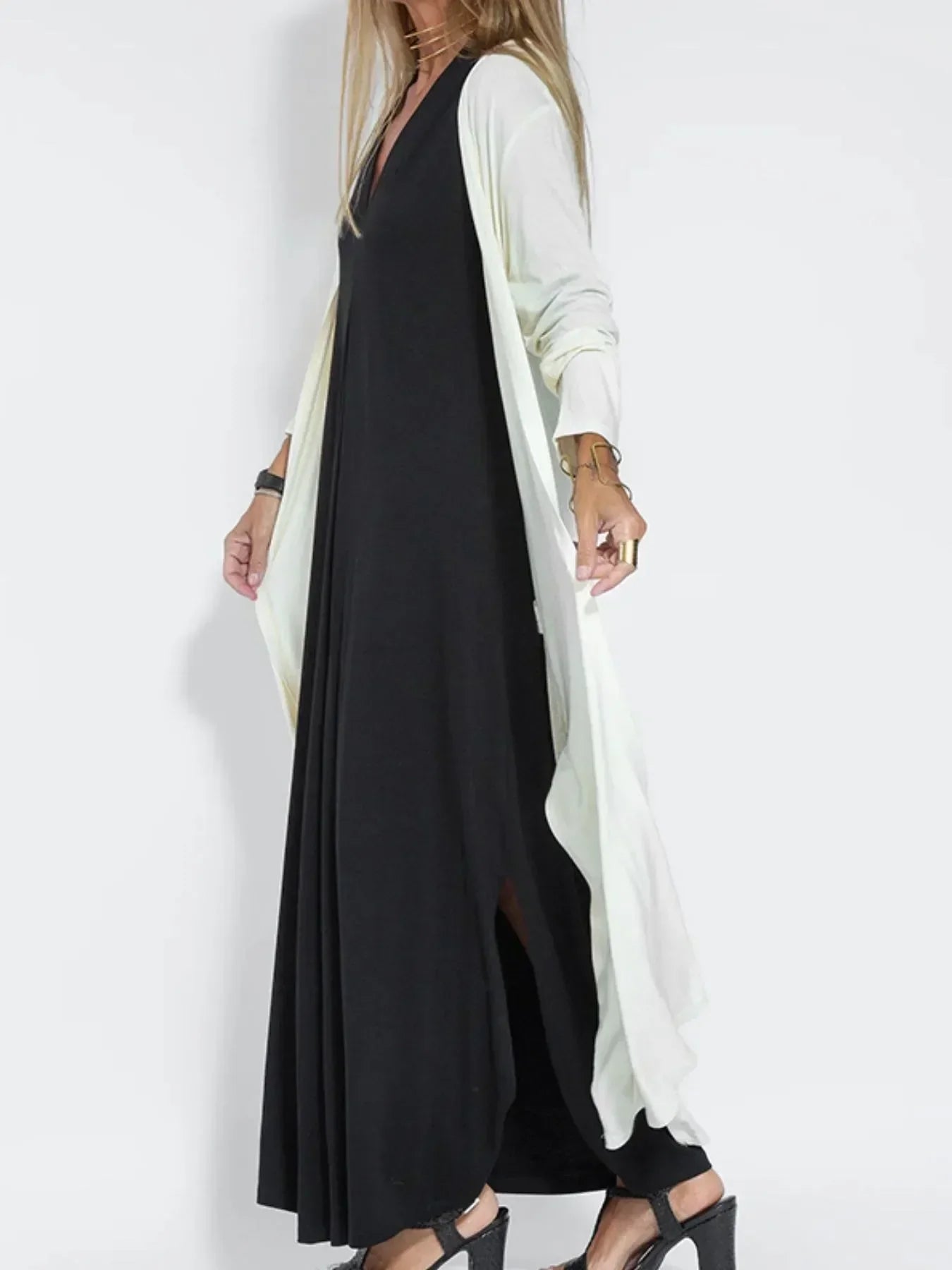 Maxi Dress Without Sleeves with V-Neck and Slit Plus Sizes
