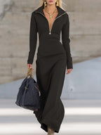 Gaia | Sporty Dress with Zipper and V-Neck