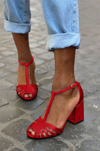 ELEGANT SANDALS WITH T-BAR