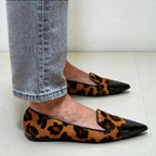 REFINED ANIMAL PRINT BALLET FLATS