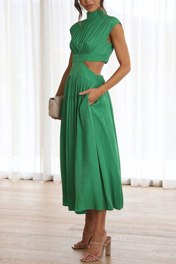 Quincy | Midi Dress with Cut-Out and Pockets