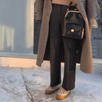 Max Vintage Bag – Grace's Retro-Chic Must-Haves
