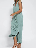 Maxi Dress Without Sleeves with V-Neck and Slit Plus Sizes