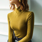 Lina™ - Elegant Turtleneck Sweater