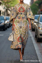 Grace™ - Elegant Dress with Round Neck