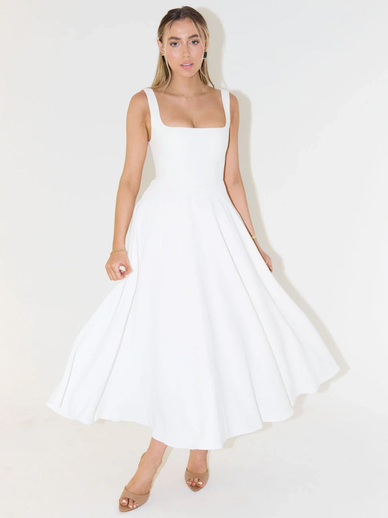 Scarlett - Elegant Summer Maxi Dress