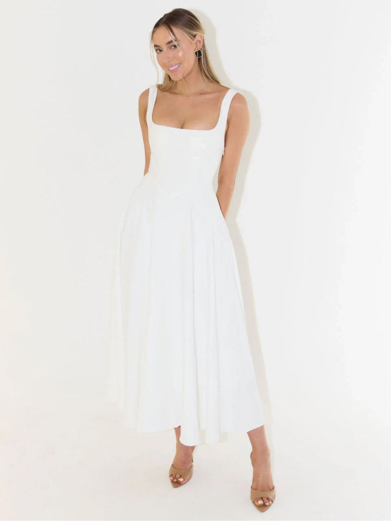 Scarlett - Elegant Summer Maxi Dress