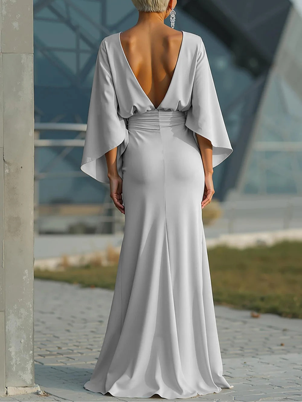 Clara | Elegant Sleeveless Dress with V-Neck