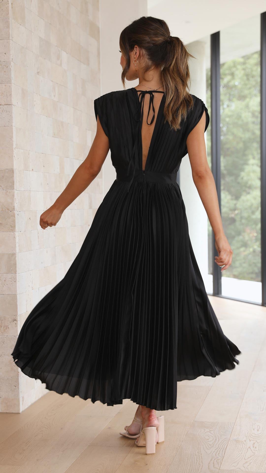 Isla | Elegant Pleated Wedding Guest Maxi Dress