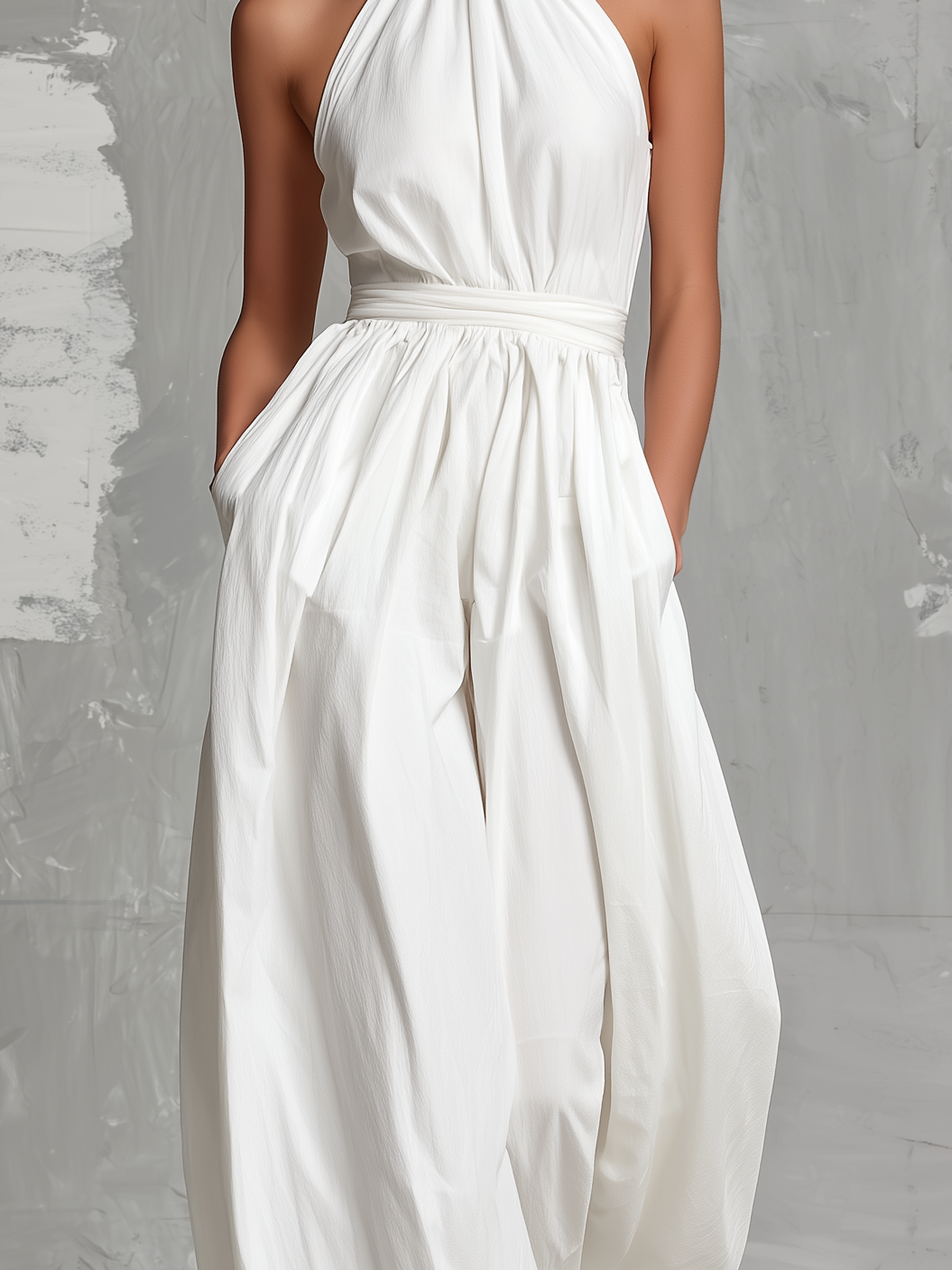 Women's Elegant Sleeveless Halter-neck Jumpsuit